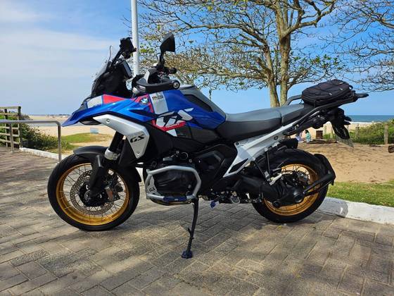 BMW R 1300 GS ADVENTURE TROPHY BMW R 1300 GS ADVENTURE TROPHY